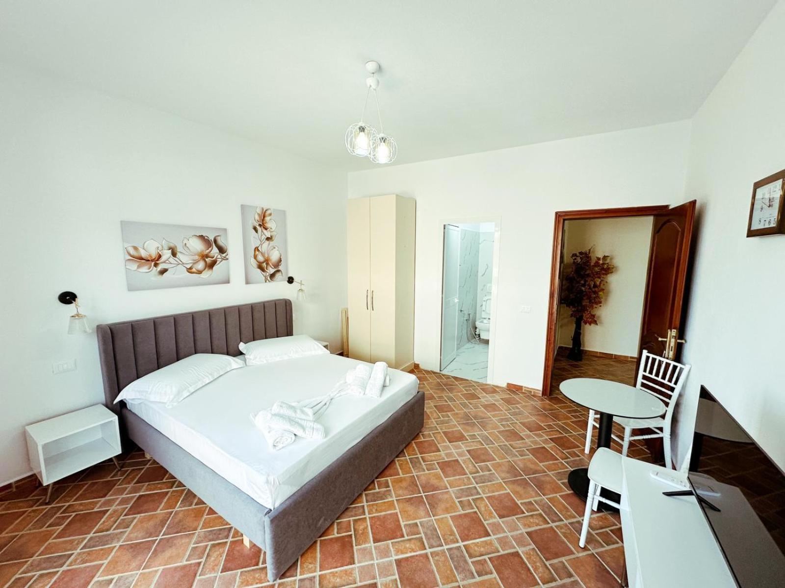 Vizion Hotel Shkodër Buitenkant foto